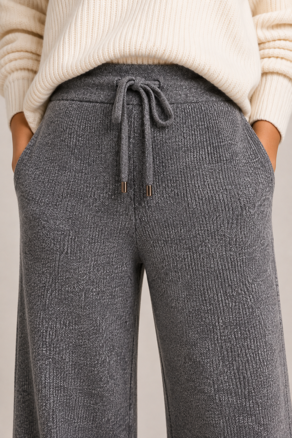 Pantaloni a Gamba Larga in Maglia Costina Grigio Antracite