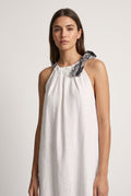 Abito Scivolato Bianco con Bretelle Paisley