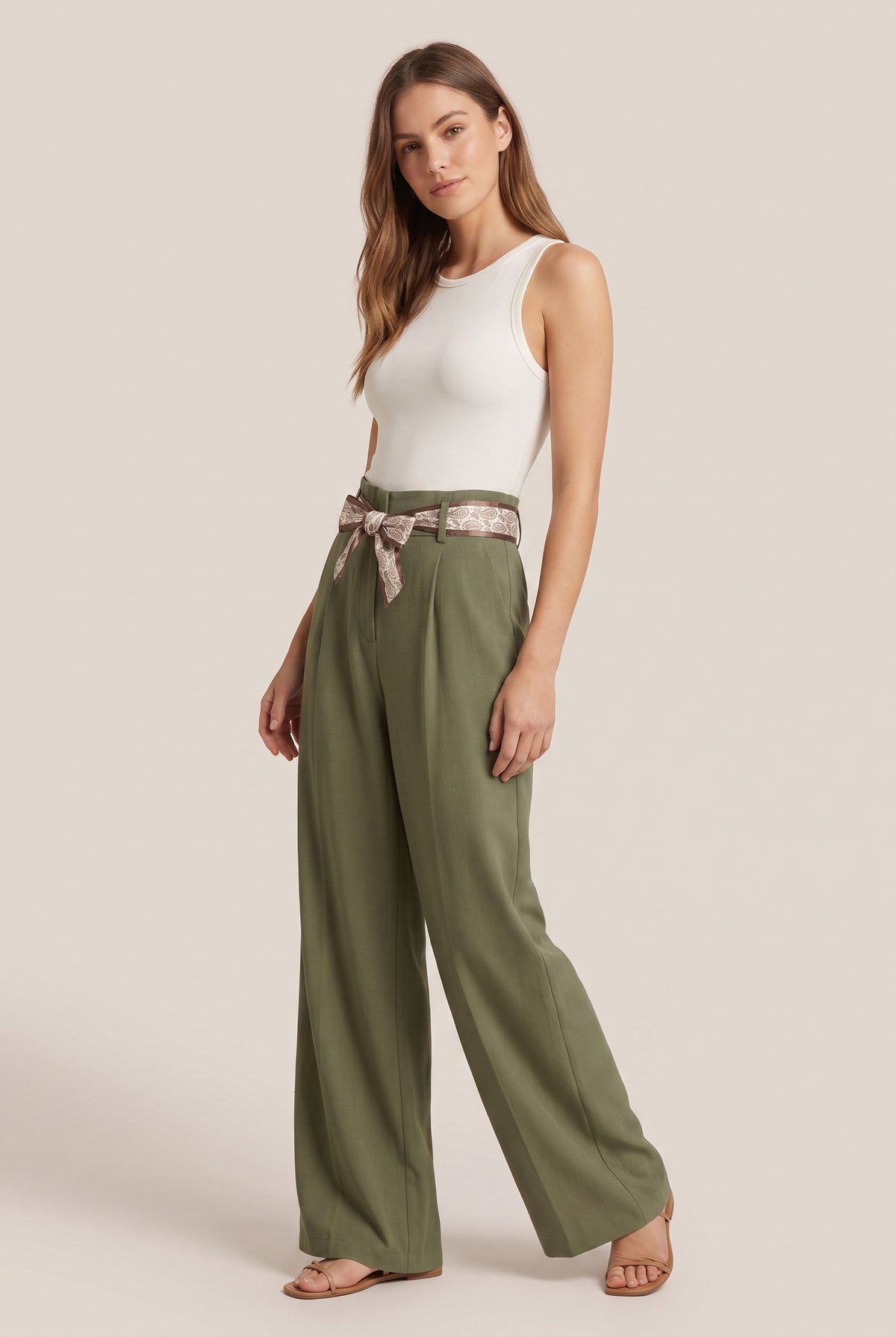 Pantaloni Sartoriali · Verde Oliva con Cintura Paisley