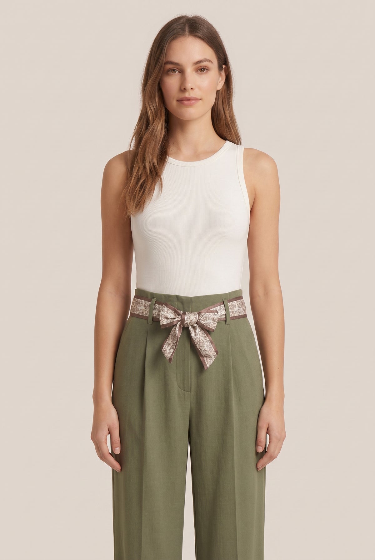 Pantaloni Sartoriali · Verde Oliva con Cintura Paisley