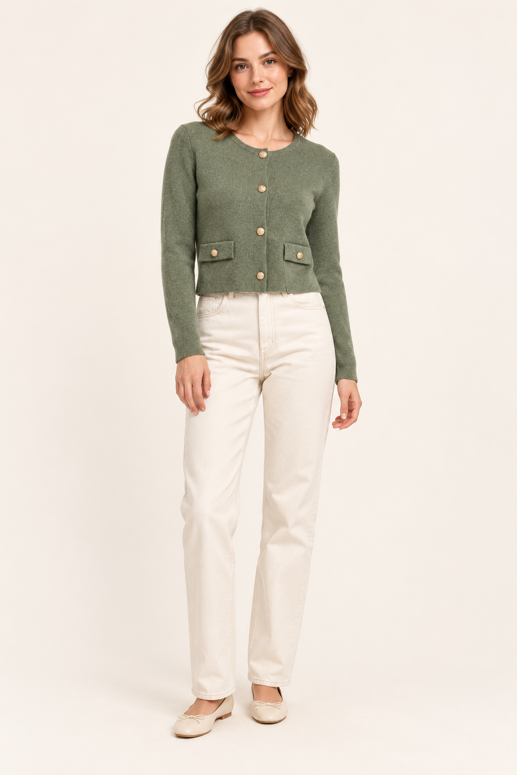 Cardigan verde con bottoni dorati